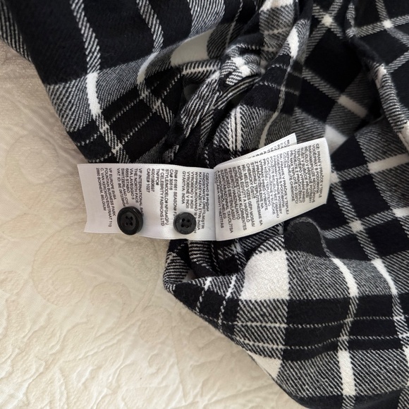 The North Face Plaid Flannel Shirt, Size XL - Picture 12 of 13